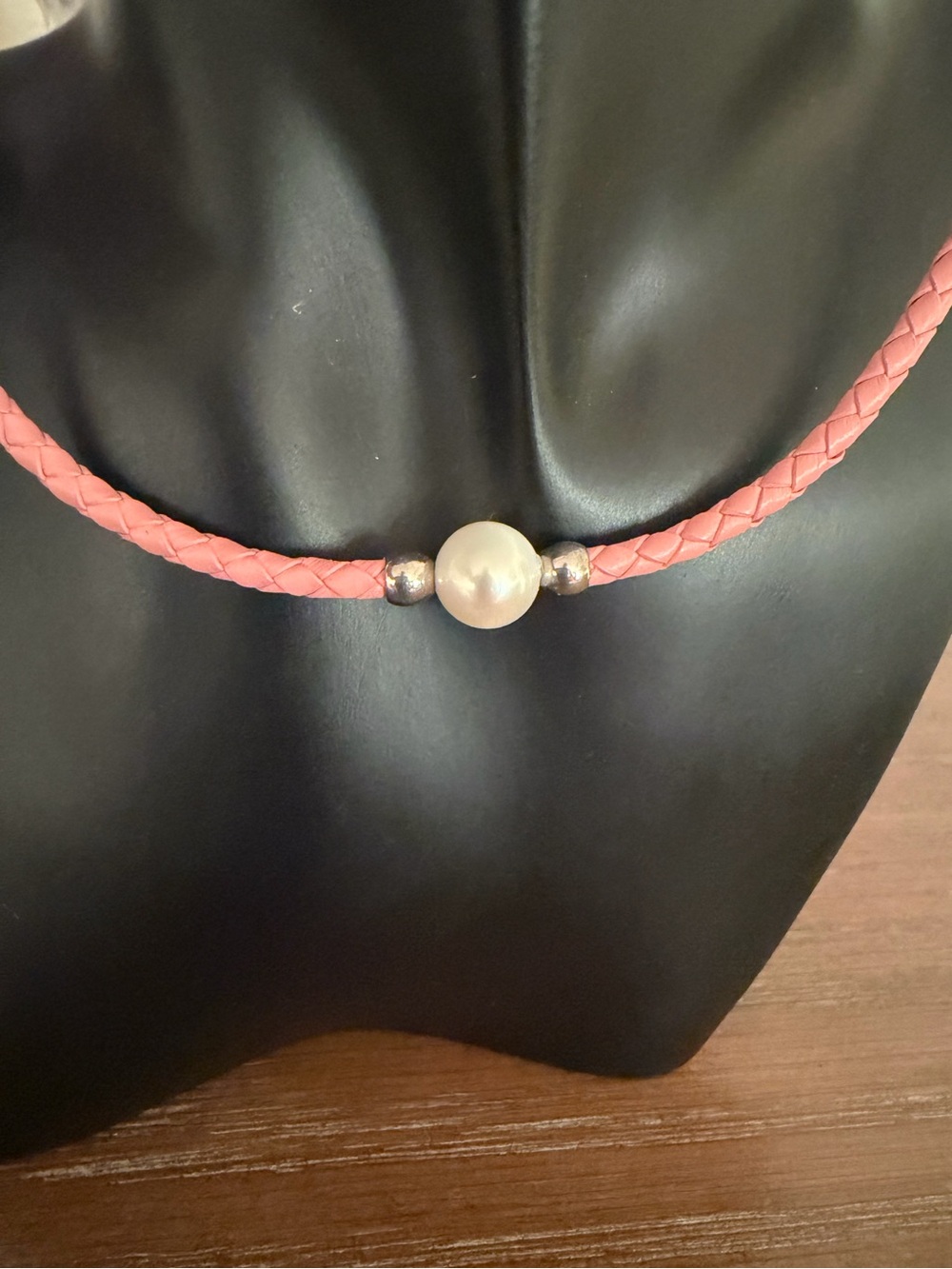 Summer beach pink braided leather freshwater pearl magnetic Necklace New without